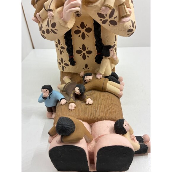 Clay Storyteller Figurine With Multicolored Children & Flute Design - Picture 4 of 12